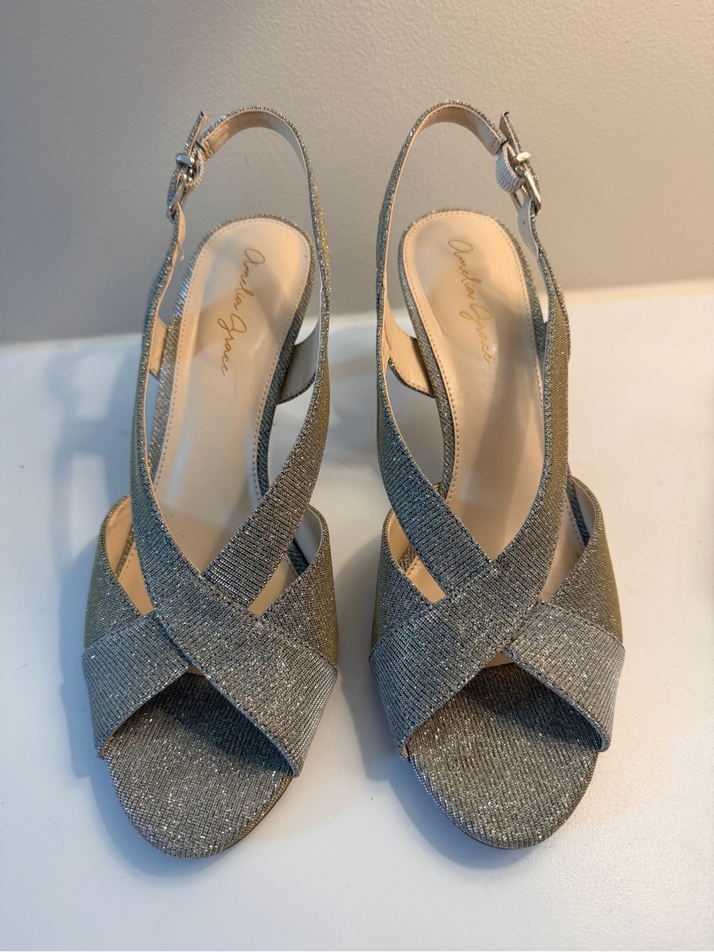 Women 9.5 Silver Glitter Slingback by Amelia Grace